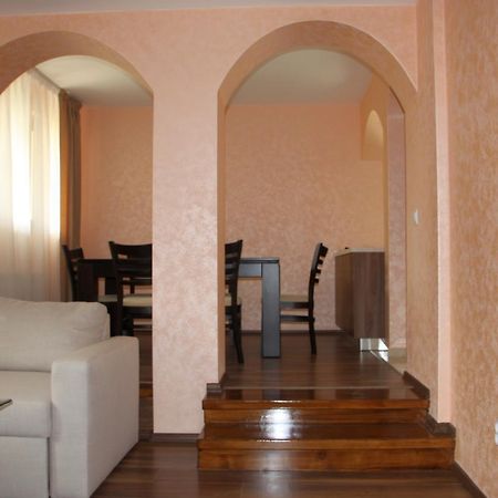 Hotel Kichika Rudozem Buitenkant foto
