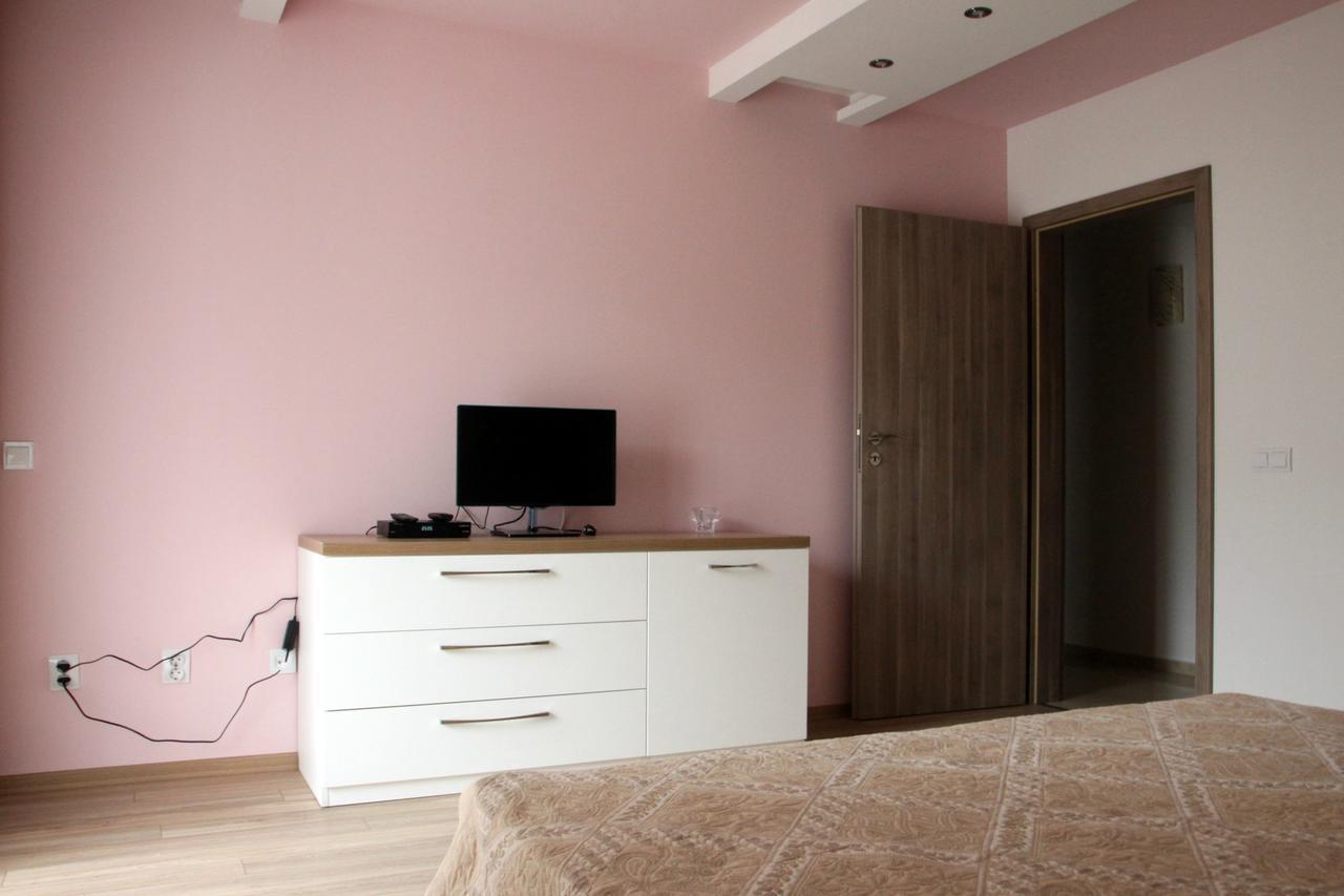 Hotel Kichika Rudozem Kamer foto
